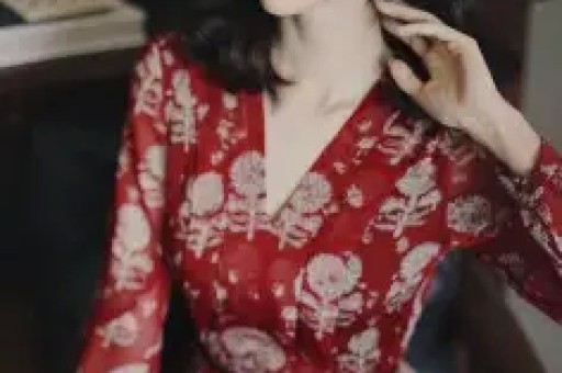 拔出萝卜带出泥!继带女儿偷腥后男演员曝潜规则赵露思也遭殃 拔出萝卜带出泥!继带女儿偷腥后男演员曝潜规则赵露思也遭殃